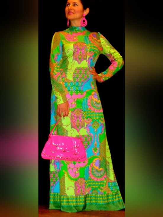 Vintage Anne Forgarty Dresses & Skirts - Neon Green Paisley Long Sleeve Maxi Dress with Pink Accents